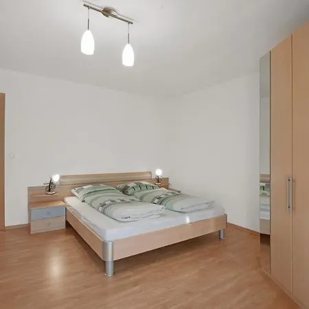 Rafaser - Apartment Albina Feldthurns Buitenkant foto